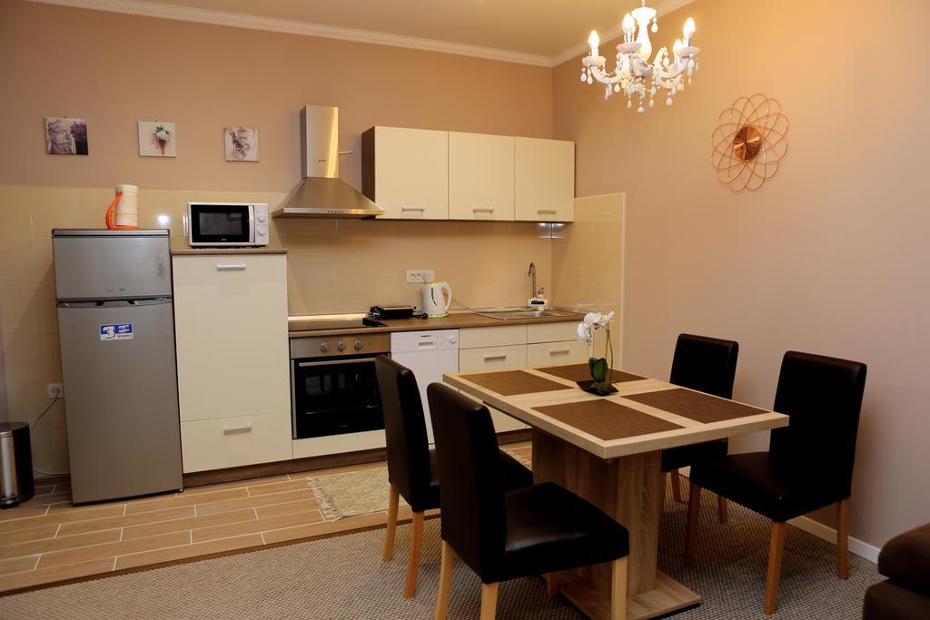 Apartment Anitea プーラ エクステリア 写真